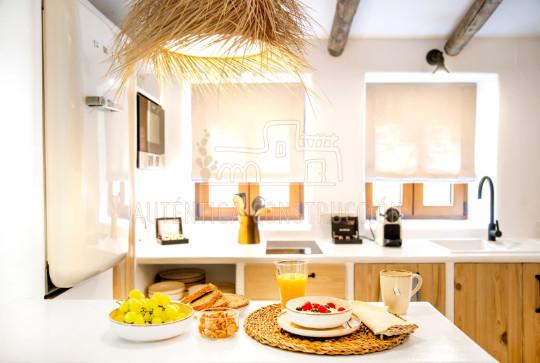 Cocina con barra americana